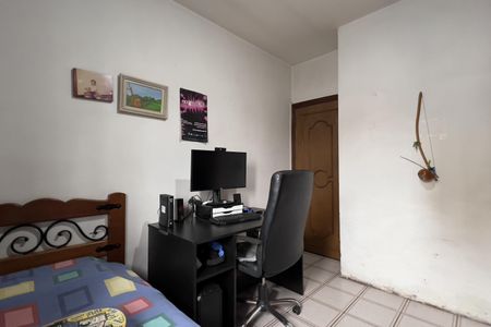 Casa à venda com 241m², 3 quartos e 5 vagas Casa à venda com 241m², 3 quartos e 5 vagasQuarto 1