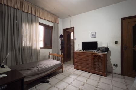 Casa à venda com 241m², 3 quartos e 5 vagas Casa à venda com 241m², 3 quartos e 5 vagasSuíte