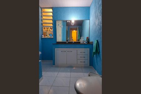 Apartamento à venda com 130m², 3 quartos e sem vaga Apartamento à venda com 130m², 3 quartos e sem vagaBanheiro