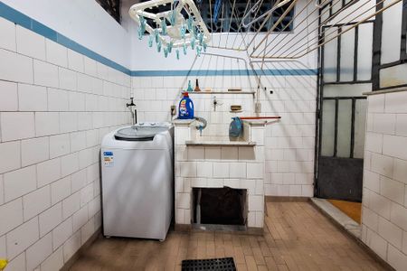 Apartamento à venda com 130m², 3 quartos e sem vaga Apartamento à venda com 130m², 3 quartos e sem vagaÁrea de Serviço