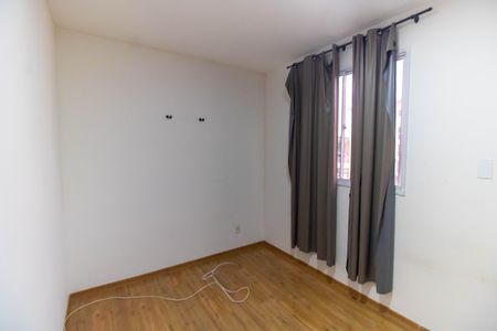 Quarto 2 de apartamento para alugar com 2 quartos, 48m² em Maria Paula, São Gonçalo