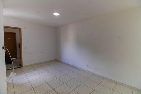 Sala de apartamento para alugar com 2 quartos, 48m² em Maria Paula, São Gonçalo