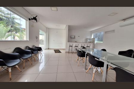 Apartamento para alugar com 55m², 2 quartos e 1 vagaÁrea comum - Salão de festas