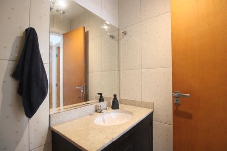 Casa de condomínio à venda com 110m², 3 quartos e sem vagaLavabo