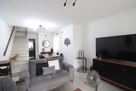 Sala de casa de condomínio à venda com 3 quartos, 110m² em Freguesia (jacarepaguá), Rio de Janeiro