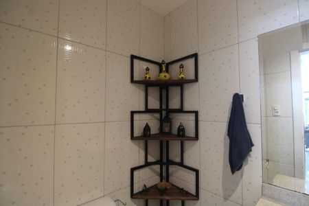 Casa de condomínio à venda com 110m², 3 quartos e sem vagaLavabo