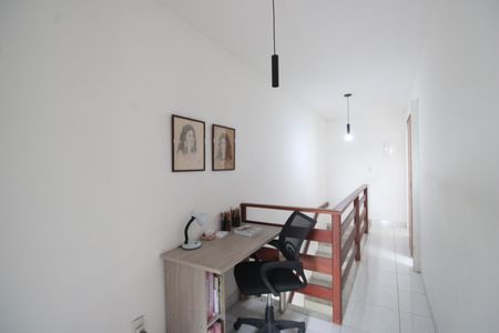 Casa de condomínio à venda com 110m², 3 quartos e sem vagaCorredor