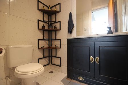 Casa de condomínio à venda com 110m², 3 quartos e sem vagaLavabo