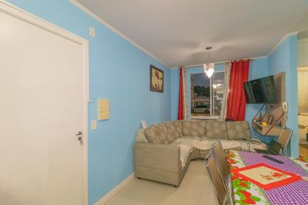 Sala de apartamento para alugar com 2 quartos, 44m² em Fátima, Canoas