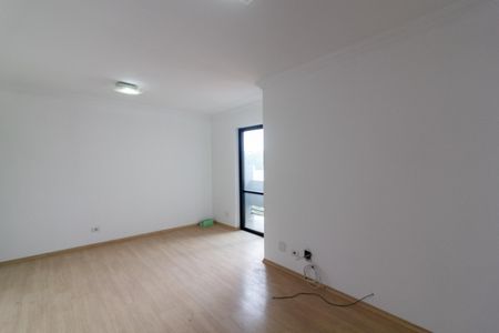 Sala de apartamento para alugar com 3 quartos, 76m² em Jardim Luanda, São Paulo