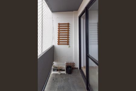 Apartamento para alugar com 76m², 3 quartos e 1 vagaVaranda