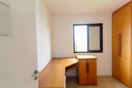 Apartamento para alugar com 76m², 3 quartos e 1 vagaQuarto 3