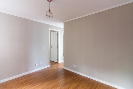 Sala  de apartamento para alugar com 2 quartos, 47m² em Conceicao, Osasco