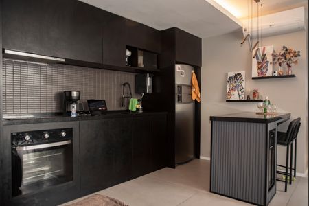 Apartamento para alugar com 61m², 2 quartos e 1 vagaCozinha 