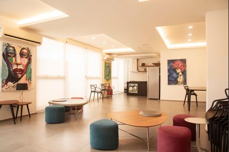 Apartamento para alugar com 61m², 2 quartos e 1 vagaÁrea comum - Salão de festas