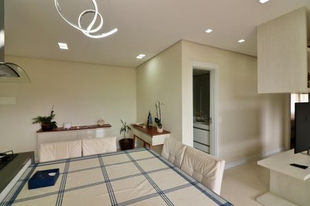 Apartamento à venda com 72m², 2 quartos e 1 vagaSala 