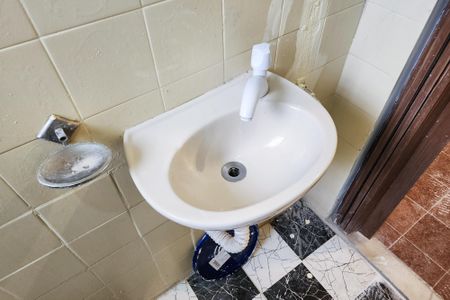 Apartamento para alugar com 60m², 2 quartos e sem vaga Apartamento para alugar com 60m², 2 quartos e sem vagaBanheiro