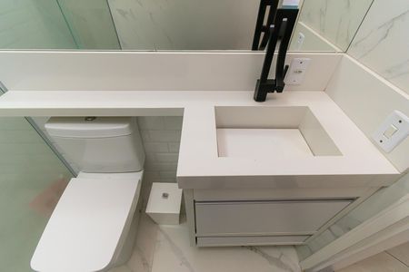 Casa à venda com 400m², 4 quartos e 4 vagasBanheiro da Suíte