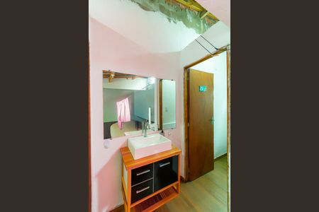 Casa à venda com 400m², 4 quartos e 4 vagasSalão - Lavabo