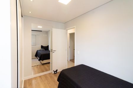 Apartamento à venda com 95m², 3 quartos e 2 vagasQuarto 2