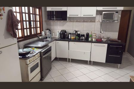 Cozinha de casa à venda com 2 quartos, 125m² em Jardim Monte Carmelo, Guarulhos