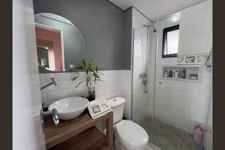 Apartamento para alugar com 67m², 3 quartos e 2 vagasBanheiro da Suíte