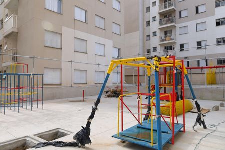 Apartamento para alugar com 48m², 2 quartos e sem vagaÁrea comum - Playground