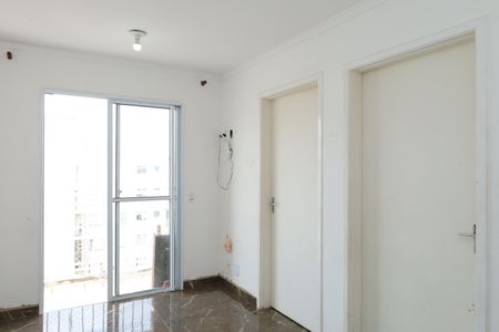 Sala de apartamento para alugar com 2 quartos, 48m² em Vila Nova Curuca, São Paulo