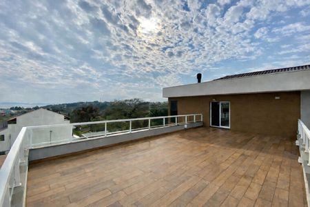 Casa à venda com 600m², 5 quartos e 6 vagasÁrea Externa 