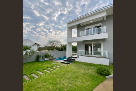 Casa à venda com 600m², 5 quartos e 6 vagasFachada 