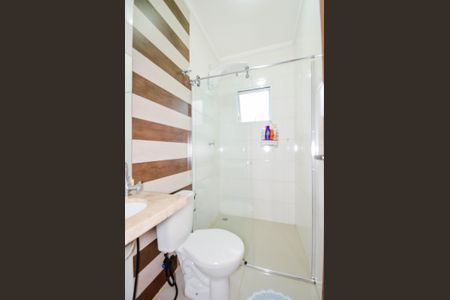 Casa à venda com 250m², 3 quartos e 6 vagasBanheiro da Suíte 2