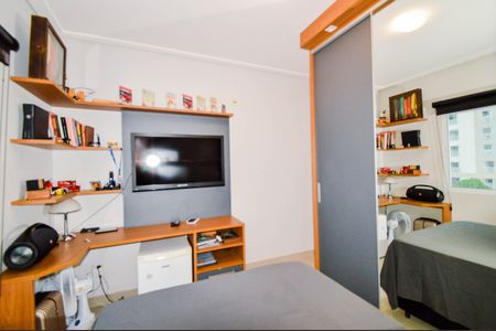 Casa à venda com 250m², 3 quartos e 6 vagasSuíte 2