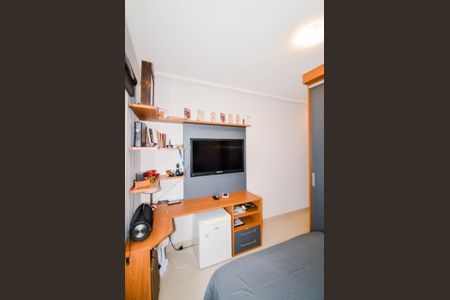 Casa à venda com 250m², 3 quartos e 6 vagasSuíte 2