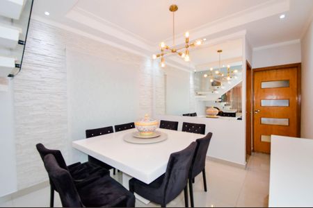 Casa à venda com 250m², 3 quartos e 6 vagasSala de Jantar