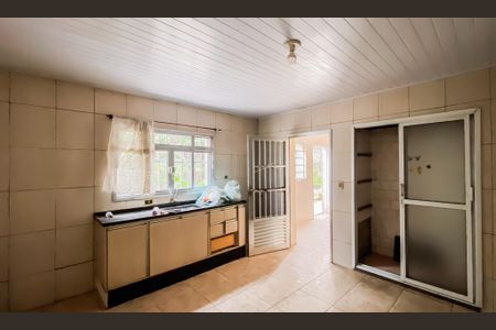 Cozinha de casa à venda com 2 quartos, 250m² em Vila Paulistania, São Paulo