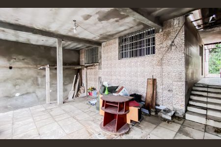 Casa para alugar com 250m², 2 quartos e 3 vagas Casa para alugar com 250m², 2 quartos e 3 vagasGaragem