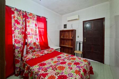 Quarto de casa para alugar com 1 quarto, 70m² em Balneario Japurá, Praia Grande