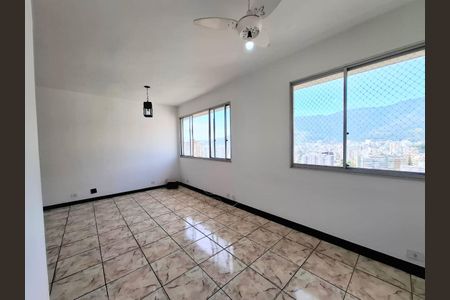 Apartamento à venda com 3 quartos, 126m² em Vila Isabel, Rio de Janeiro