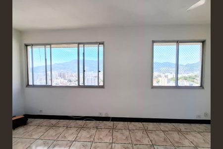 Apartamento à venda com 126m², 3 quartos e 1 vaga