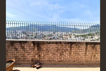 Apartamento à venda com 126m², 3 quartos e 1 vaga