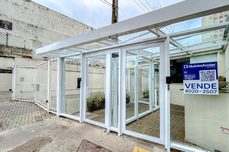 Apartamento à venda com 40m², 2 quartos e sem vagaFachada - Plaquinha