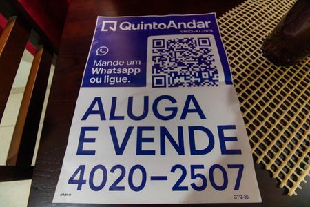 Apartamento à venda com 55m², 2 quartos e 1 vagaPlaquinha 
