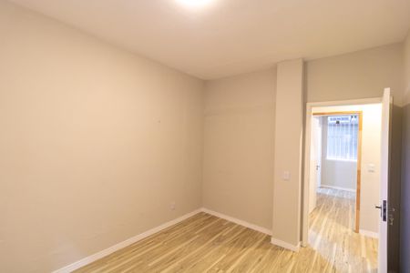 Apartamento à venda com 86m², 3 quartos e 1 vagaQuarto 02