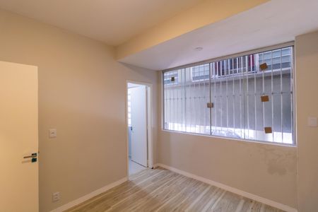 Apartamento à venda com 86m², 3 quartos e 1 vagaSuíte