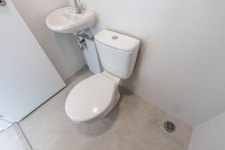 Apartamento para alugar com 110m², 3 quartos e 2 vagasBanheiro de Serviço