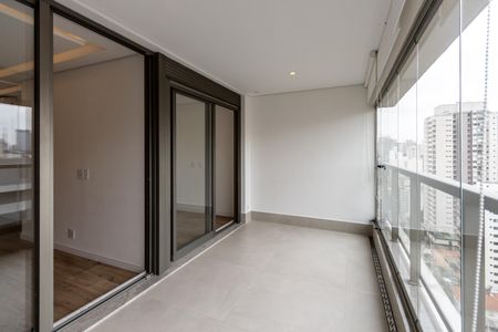 Apartamento para alugar com 110m², 3 quartos e 2 vagasVaranda