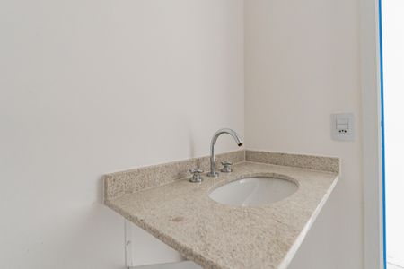 Apartamento à venda com 95m², 3 quartos e 1 vaga Apartamento à venda com 95m², 3 quartos e 1 vagaBanheiro Social