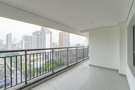 Apartamento à venda com 95m², 3 quartos e 1 vaga Apartamento à venda com 95m², 3 quartos e 1 vagaVaranda