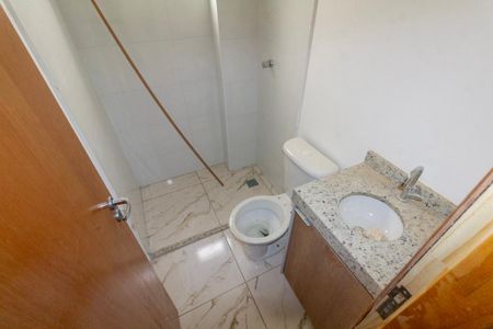 Apartamento para alugar com 38m², 2 quartos e sem vagaBanheiro