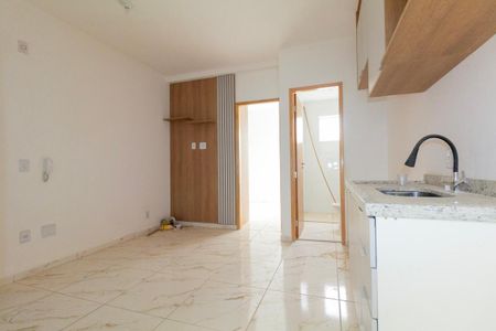 Sala e Cozinha de apartamento para alugar com 2 quartos, 38m² em Vila Carrão, São Paulo